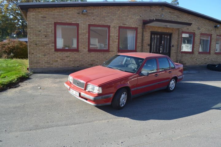 509177-2 Volvo 850 GLE - 93