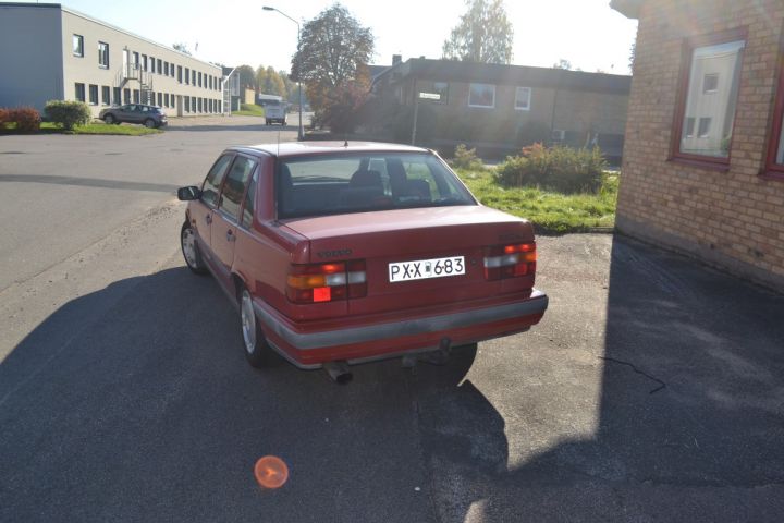 509177-4 Volvo 850 GLE - 93