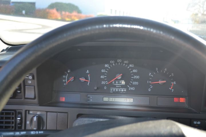 509177-9 Volvo 850 GLE - 93