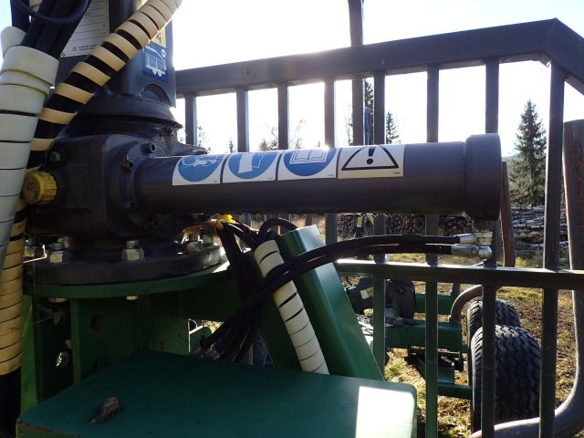 397879-34 Skogsvagn FARMA