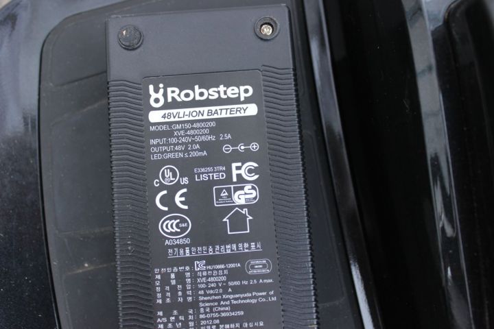 509648-7 Robin M1 "Segway"