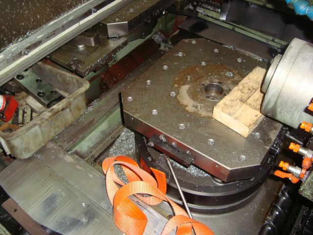 509733-18 Horizontal Multifunctional mill Okuma MC-40H