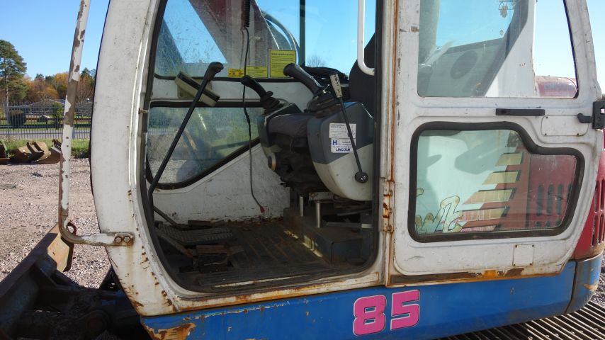 509840-7 Track excavator with tiltrotator Sunward swe 85