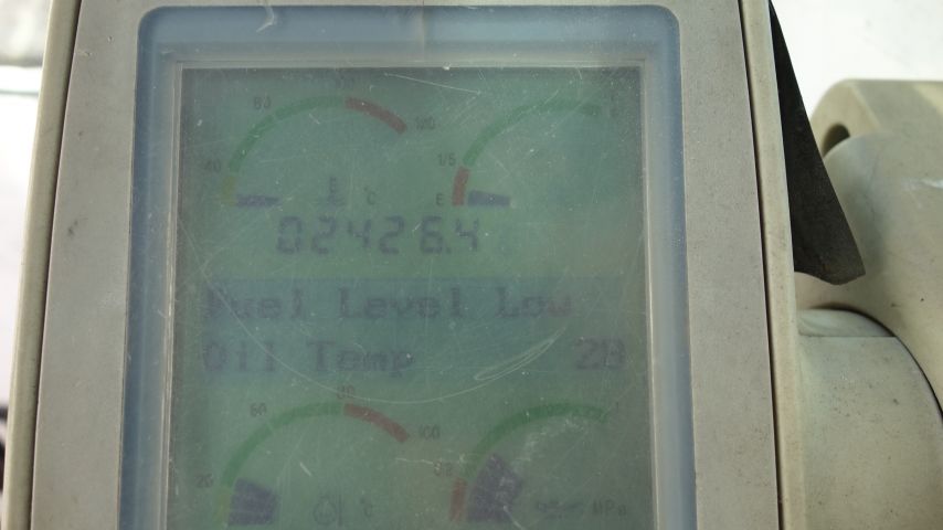 509840-15 Track excavator with tiltrotator Sunward swe 85