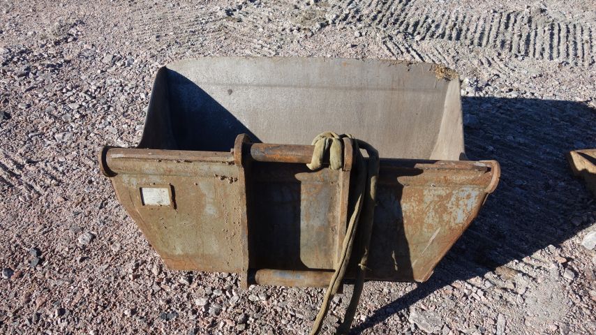 509840-52 Track excavator with tiltrotator Sunward swe 85