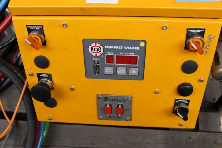 473666-10 Spot welding guns 2 pcs, ARO with welding guard T1400