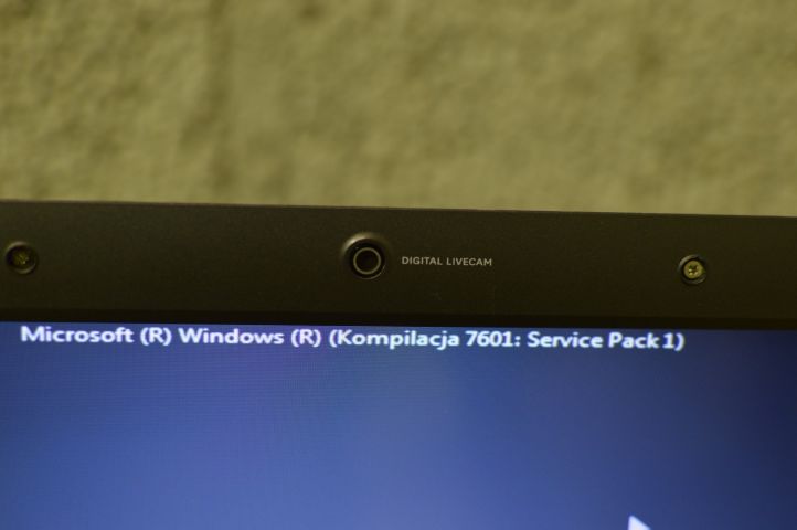 510237-3 Samsung Notebook NP-R530 laptop