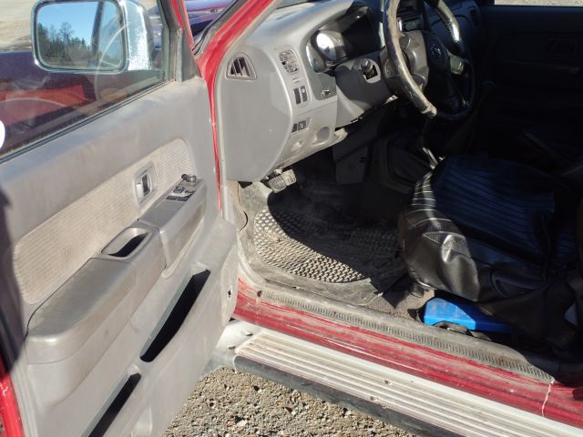 398000-48 Nissan Navara King cab 2.5 TDI -04 WLY139