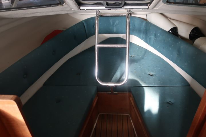 469584-12 Uttern 5500 HT -2001