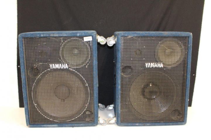 490418-1 2 Wheel Speaker System Yamaha PS 315 N