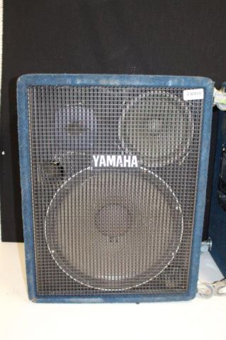 490418-4 2 Wheel Speaker System Yamaha PS 315 N