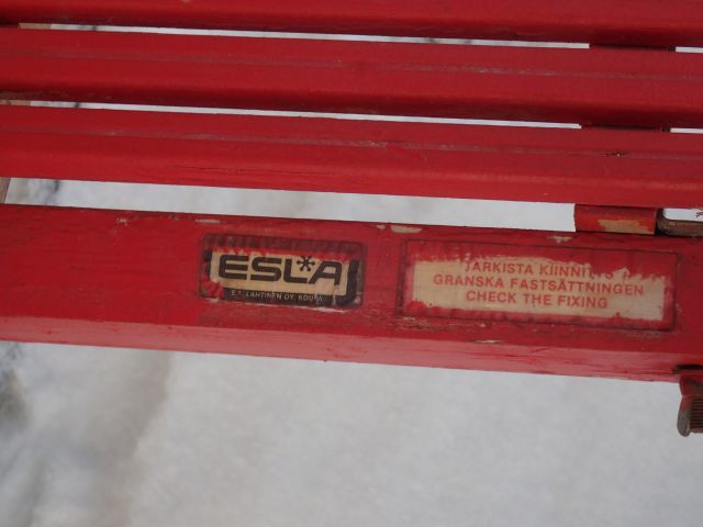 398001-4 ESLA Spark Attack