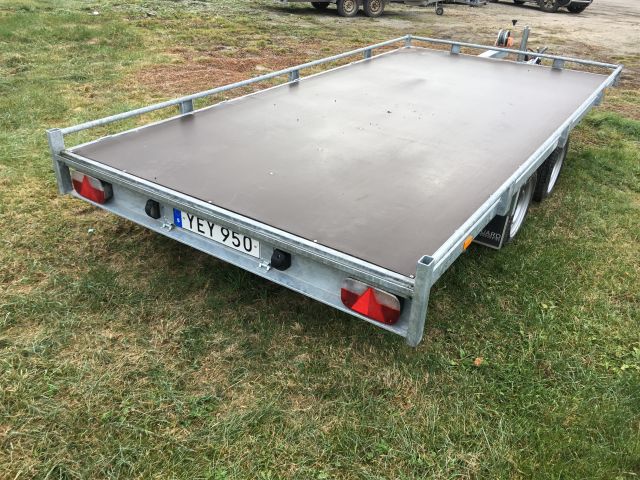 512162-3 Eduard multi-transport trailer 2700 kg 2017