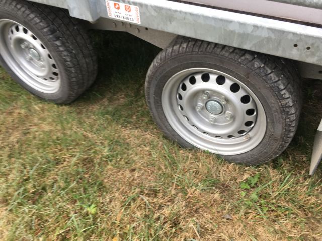 512162-6 Eduard multi-transport trailer 2700 kg 2017