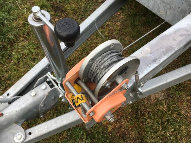 512162-7 Eduard multi-transport trailer 2700 kg 2017