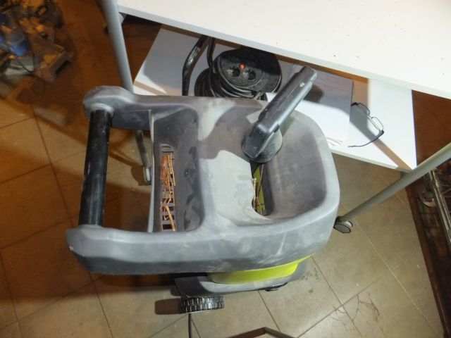 451126-7 Ryobi kompostkvarn RSH 2400R