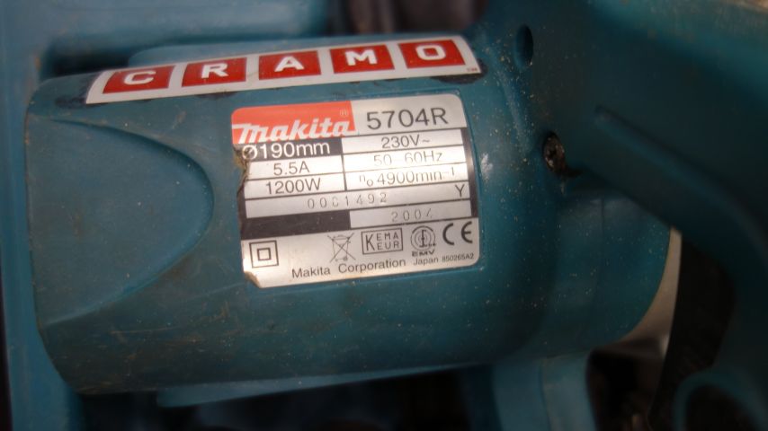 511042-2 Circular saw Makita 5704R