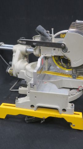 514515-7 saw DeWalt DW712-QS