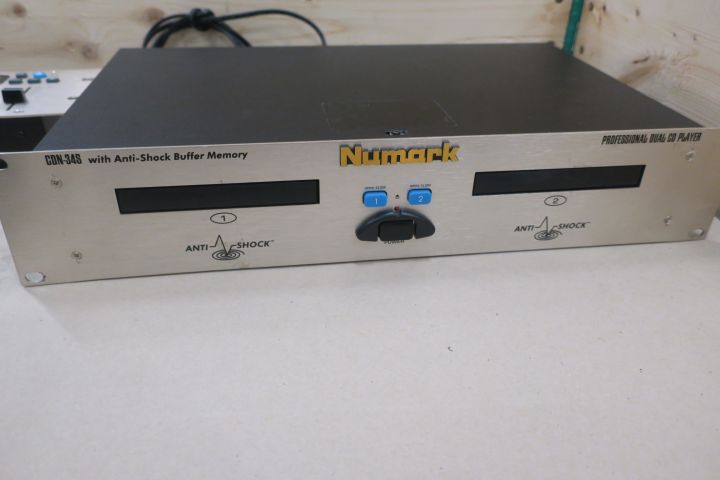 514591-5 DJ equipment