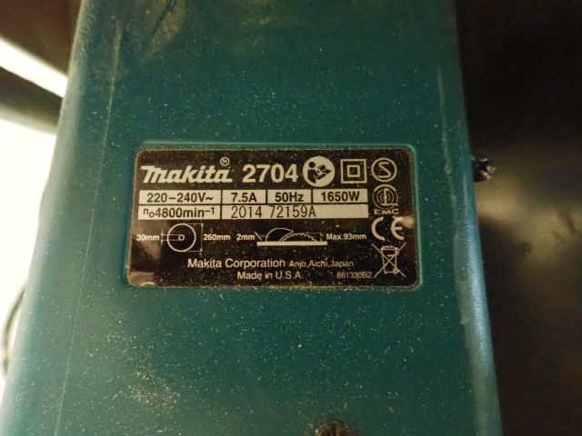506702-5 MAKITA 2704 Table saw and table
