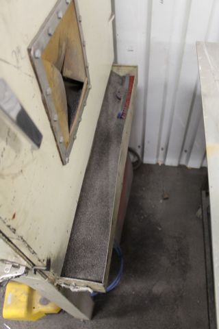 497942-8 Blower cabinet with footrest, ILB machines, ILB2000