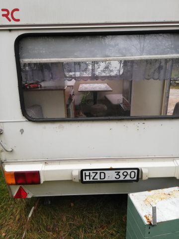 522369-4 Caravan RC CARAVANS 320 1989