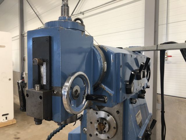 457650-8 Milling machine Pedersen VPU 900