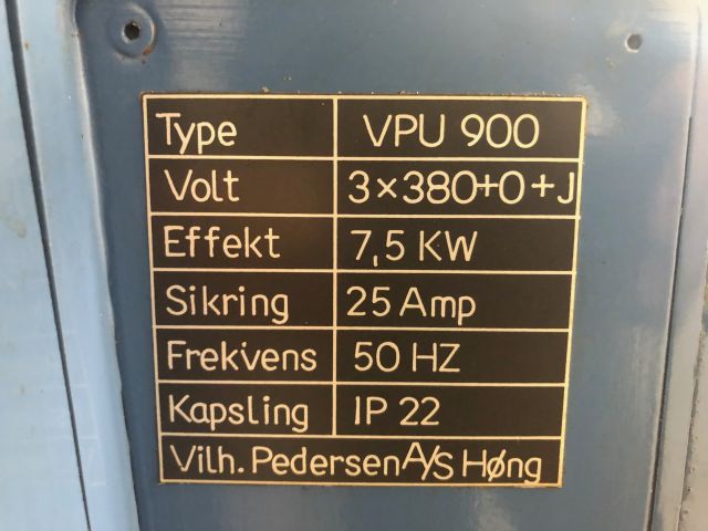 457650-18 Milling machine Pedersen VPU 900