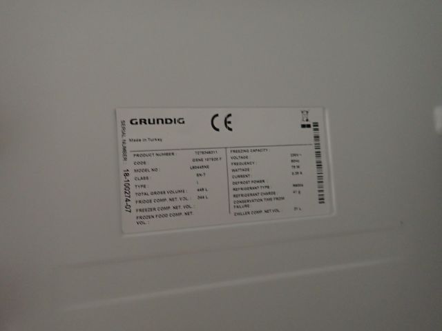 520862-11 Fridge Grundig