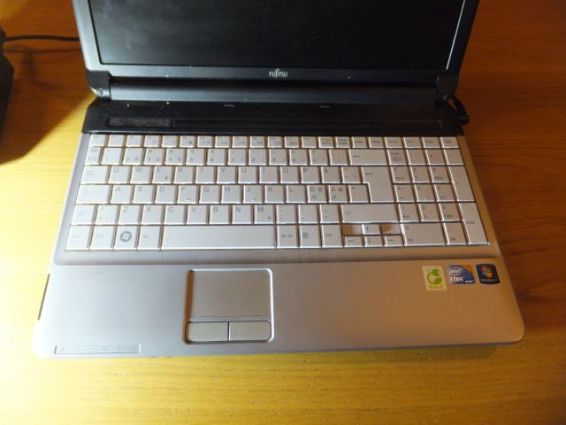 524658-2 Fujitsu Lifebook A Series A530