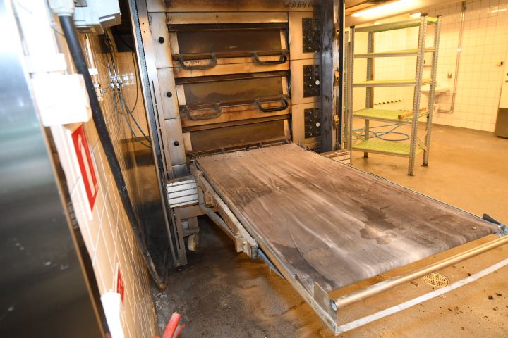 524672-6 bakery oven