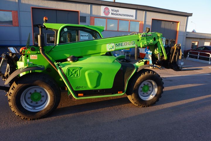 499571-8 Telescopic loader / MERLO