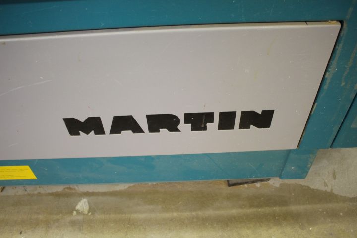 523656-3 Vertikalfräs Martin T26 -2005 med matarverk