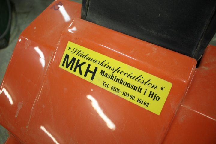 523642-4 Städmaskin IZU MKH/TK500