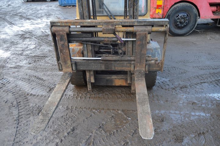 527367-8 Truck Stocka 2550 -85