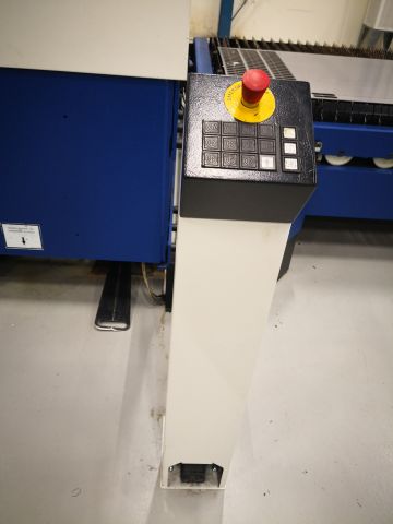 529149-25 Laser cutting machine Trumpf TLF 3030 Turbo -01