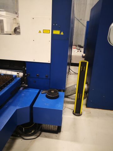 529149-32 Laser cutting machine Trumpf TLF 3030 Turbo -01