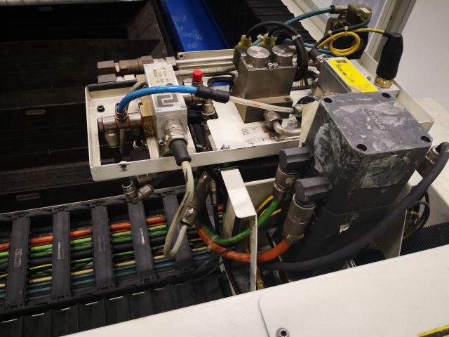 529149-47 Laser cutting machine Trumpf TLF 3030 Turbo -01