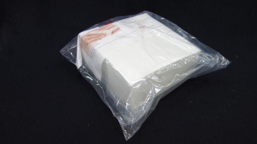 529957-1 6000 pcs Cloths, DuPont Sontara MicroPure 100, 224x224mm