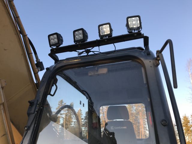 528970-6 Crawler excavator LiuGong 922 LC 22 ton 2012
