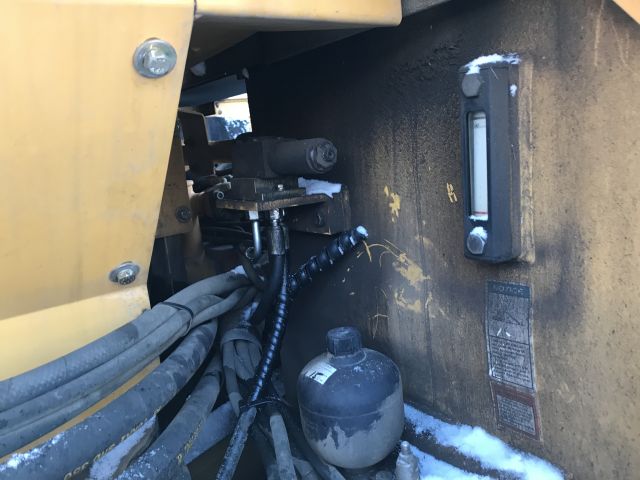 528970-34 Crawler excavator LiuGong 922 LC 22 ton 2012