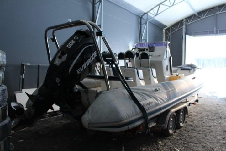 518357-4 Ribbed Ballistic -06 Evinrude G2 Motor incl. TK-Trailer BT2000