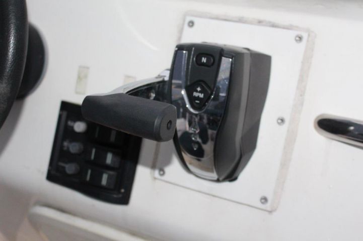 518357-14 Ribbed Ballistic -06 Evinrude G2 Motor incl. TK-Trailer BT2000