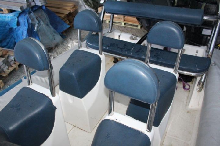 518357-15 Ribbed Ballistic -06 Evinrude G2 Motor incl. TK-Trailer BT2000