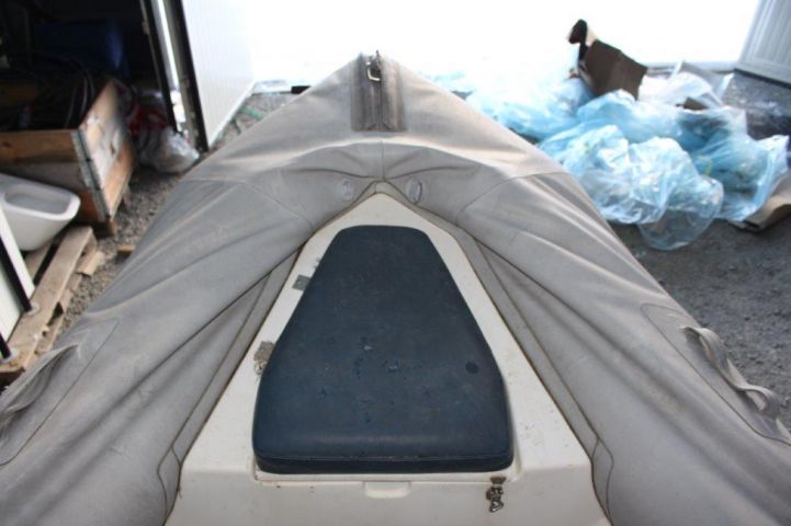 518357-18 Ribbed Ballistic -06 Evinrude G2 Motor incl. TK-Trailer BT2000