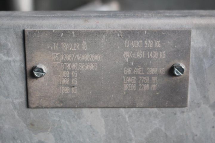 518357-38 Ribbed Ballistic -06 Evinrude G2 Motor incl. TK-Trailer BT2000