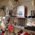 466347-6 Party with Christmas decorations