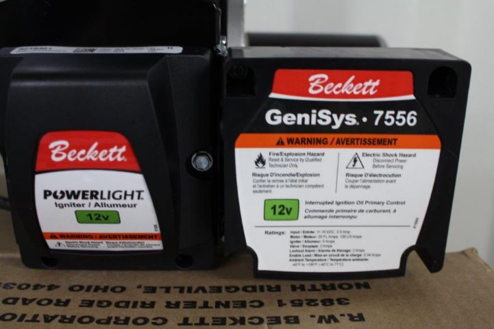 518546-4 2pc Beckett oil burner with control GeniSys 7556 12v