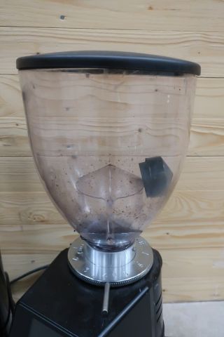 532734-5 G.Rossi RR45 & Fiorenzato F64 Evo coffee grinders