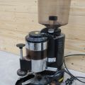 532734-9 G.Rossi RR45 & Fiorenzato F64 Evo coffee grinders